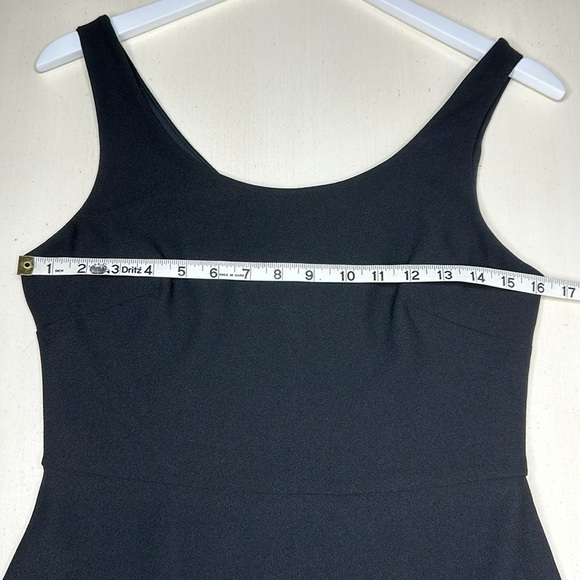 Betsy Johnson Embroidered Scalloped Hem Black Dress Size 4 - Picture 13 of 16